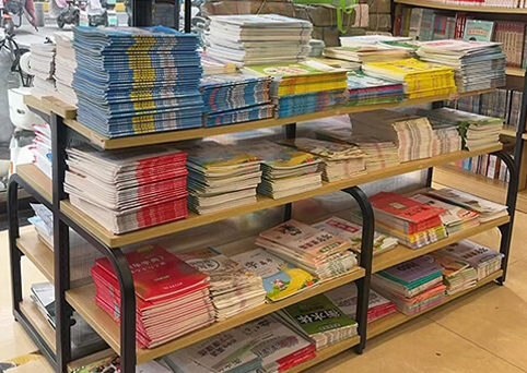 文具店货架