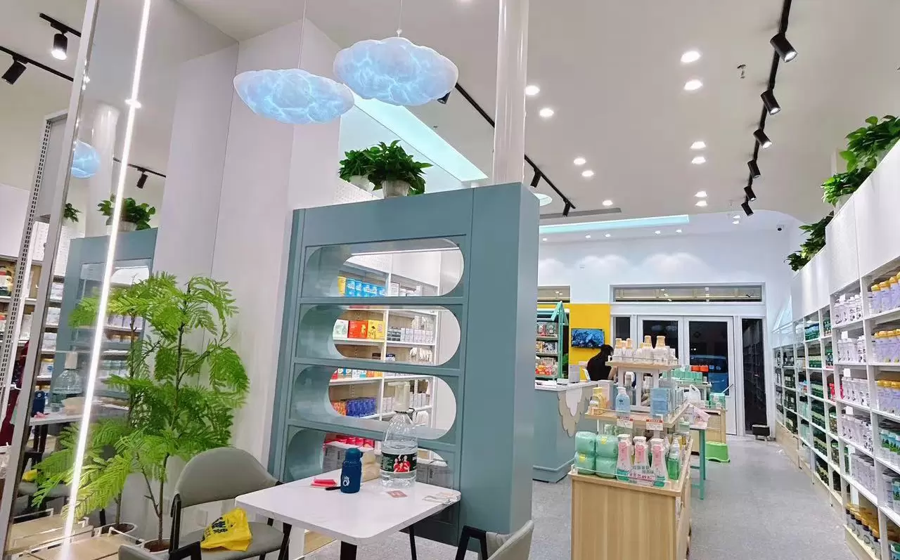 中之美货架 — 母婴店